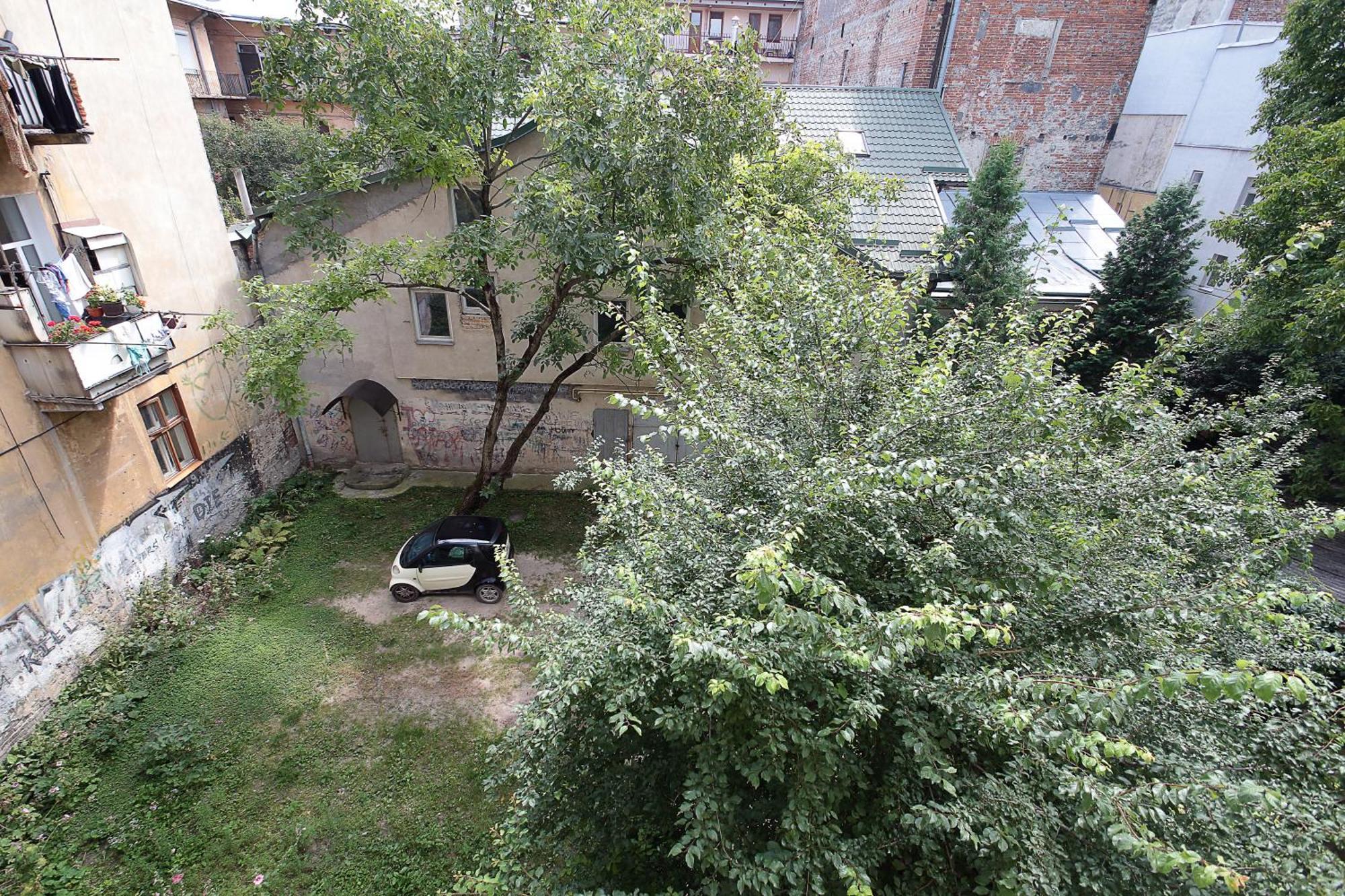 Deluxe Apartments D 29 Leopoli Esterno foto