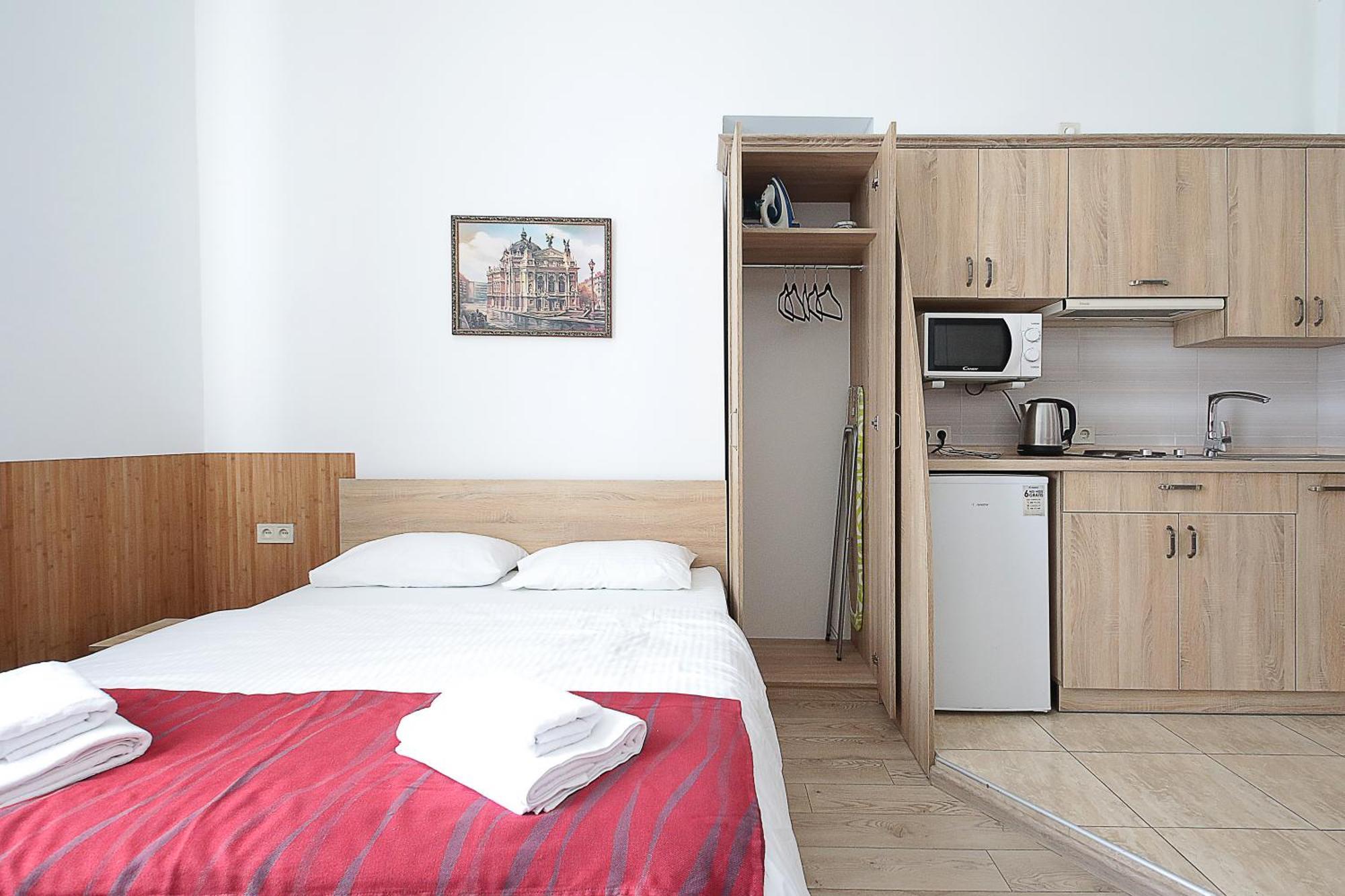Deluxe Apartments D 29 Leopoli Esterno foto